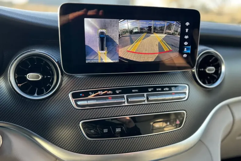 Mercedes-Benz V 300 din 2023 cu 50.143 km - oferta MER163360 - foto 13