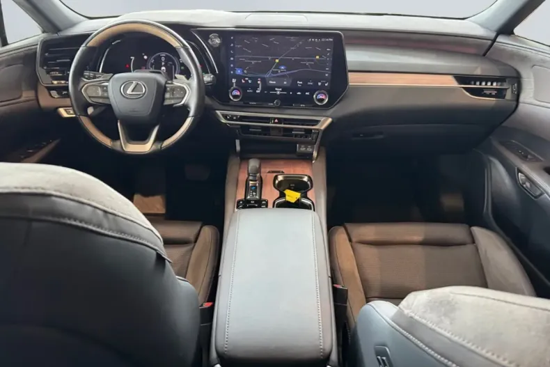 Lexus RX 450 din 2023 cu 49.288 km - oferta LEX163361 - foto 9