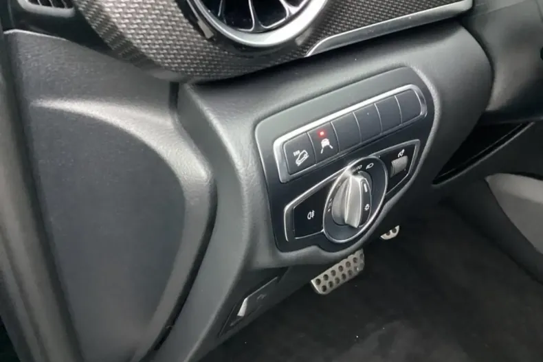 Mercedes-Benz V 300 din 2021 cu 77.303 km - oferta MER163362 - foto 19