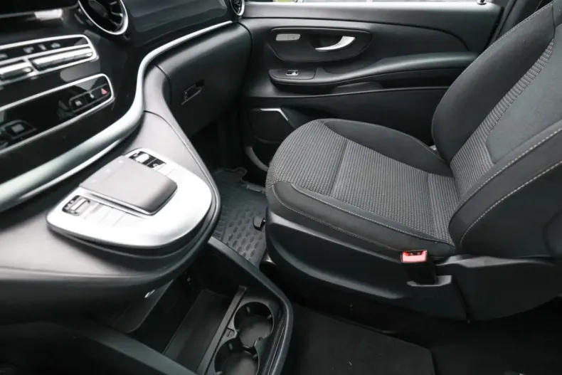 Mercedes-Benz V 220 din 2021 cu 96.012 km - oferta MER163363 - foto 16