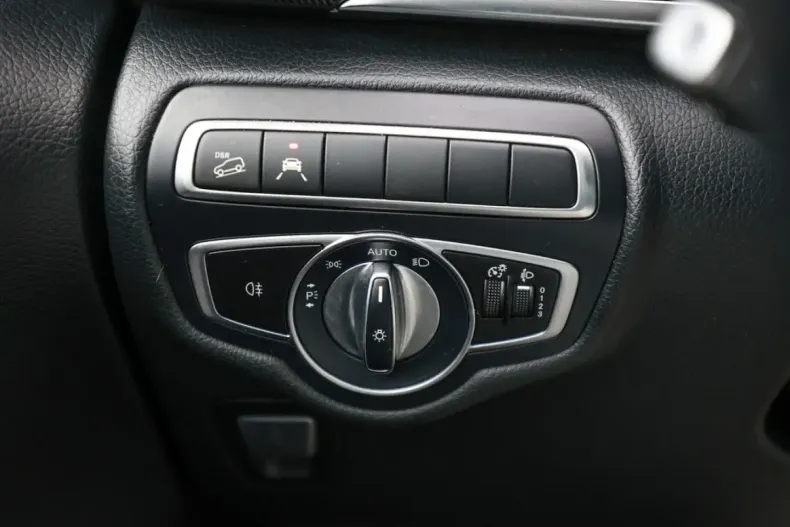 Mercedes-Benz V 220 din 2021 cu 96.012 km - oferta MER163363 - foto 28