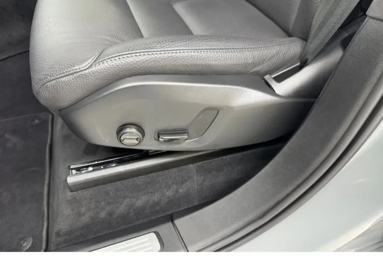 Volvo XC90 din 2024 cu 23.224 km - oferta VOL163364 - foto 19