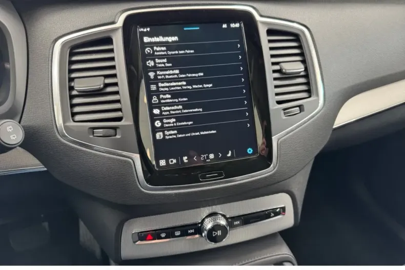 Volvo XC90 din 2024 cu 23.224 km - oferta VOL163364 - foto 24