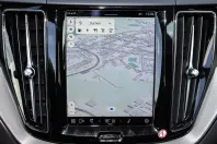 Volvo XC60 din 2024 cu 16.955 km - oferta VOL163372 - foto 8