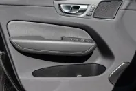 Volvo XC60 din 2024 cu 16.955 km - oferta VOL163372 - foto 10