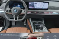 BMW i7 din 2025 cu 15.320 km - oferta BMW163373 - foto 10