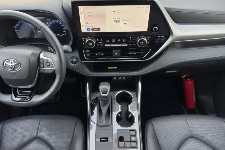 Toyota Highlander din 2024 cu 27.030 km - oferta TOY163380 - foto 14