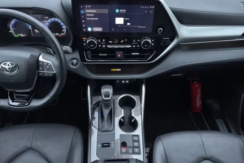 Toyota Highlander din 2024 cu 39.074 km - oferta TOY163381 - foto 14