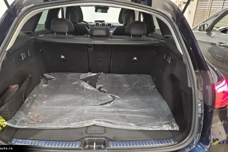 Mercedes-Benz GLC 220 din 2023 cu 58.307 km - oferta MER163382 - foto 8