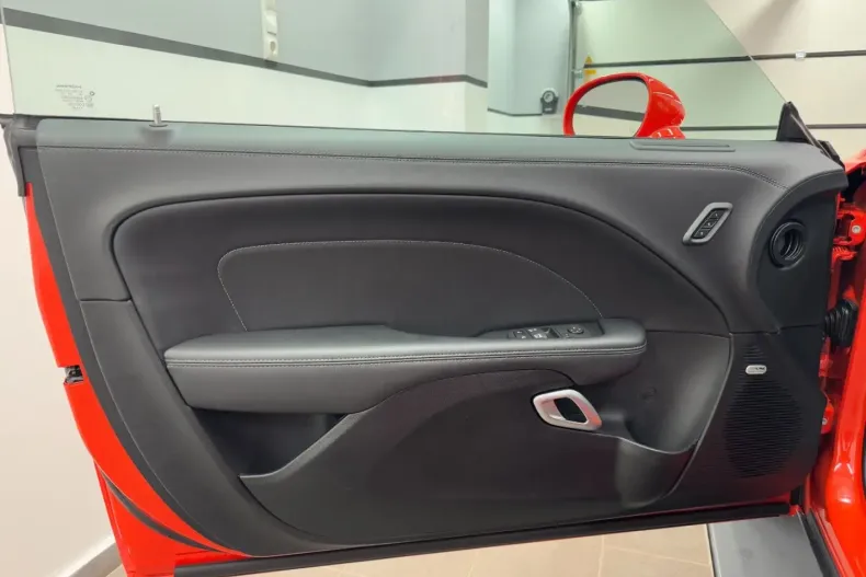 Dodge Challenger din 2023 cu 19.877 km - oferta DOD163383 - foto 19