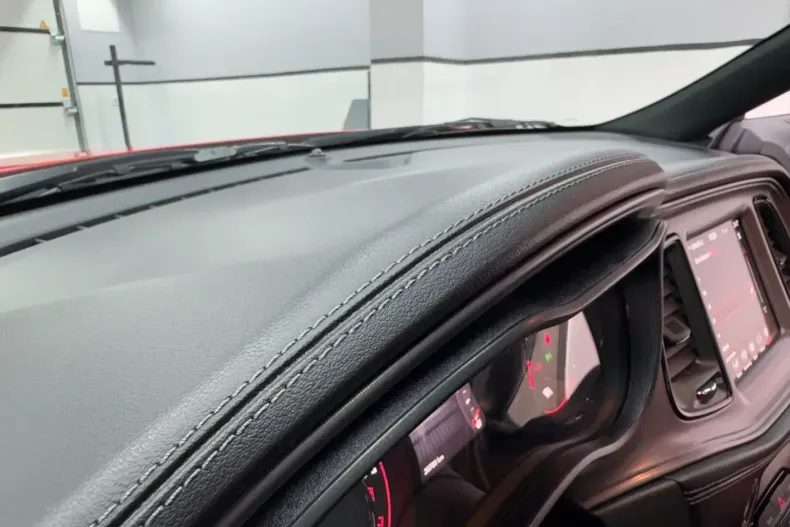 Dodge Challenger din 2023 cu 19.877 km - oferta DOD163383 - foto 34