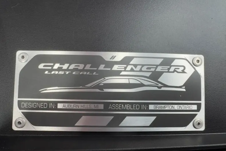 Dodge Challenger din 2023 cu 19.877 km - oferta DOD163383 - foto 40