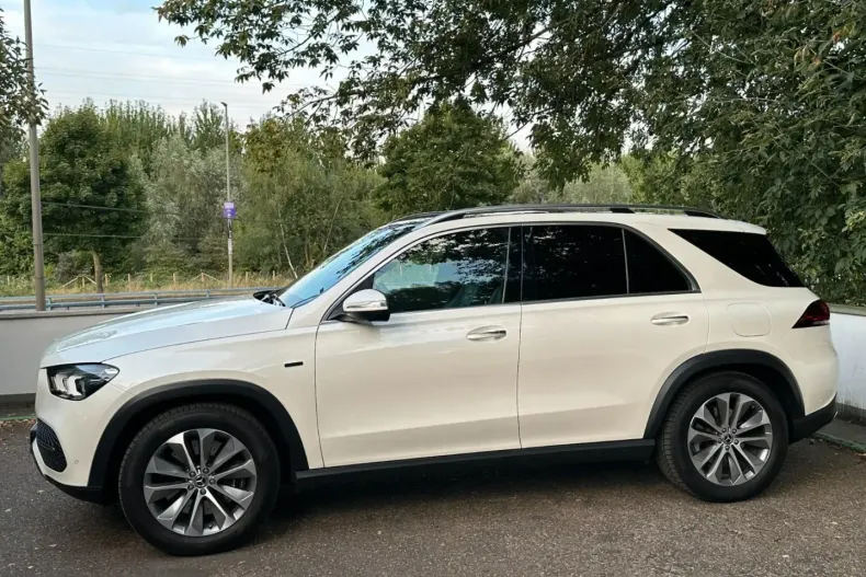 Mercedes-Benz GLE 350 din 2021 cu 93.500 km - oferta MER163386 - foto 6