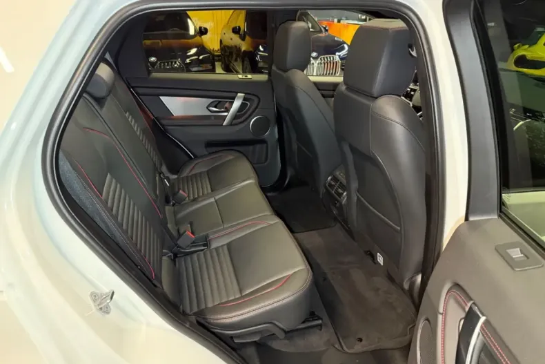 Land Rover Discovery Sport din 2023 cu 21.900 km - oferta LAN163394 - foto 15