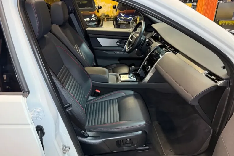 Land Rover Discovery Sport din 2023 cu 21.900 km - oferta LAN163394 - foto 16