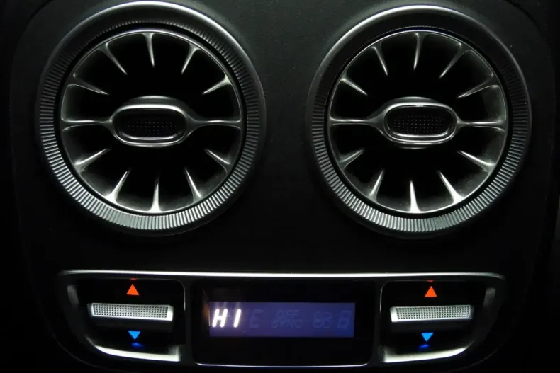 Mercedes-Benz AMG GT din 2021 cu 74.788 km - oferta MER163395 - foto 32