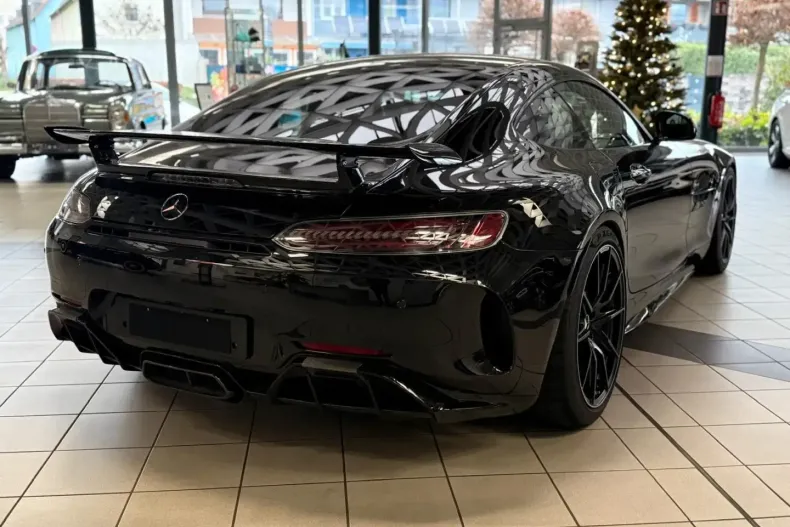 Mercedes-Benz AMG GT R din 2022 cu 11.900 km - oferta MER163397 - foto 4
