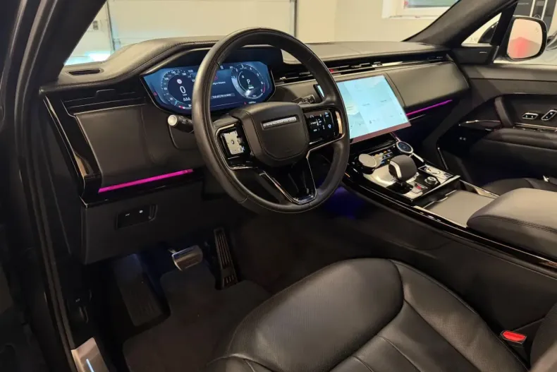 Land Rover Range Rover Sport din 2023 cu 39.000 km - oferta LAN163399 - foto 5