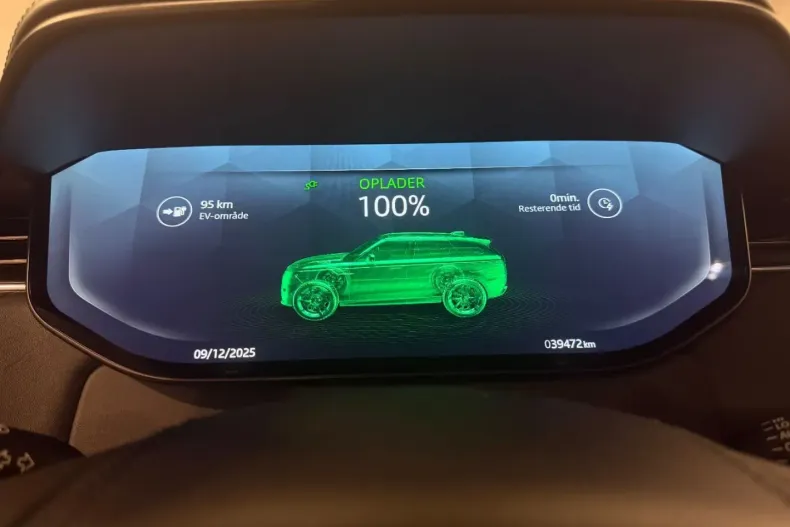 Land Rover Range Rover Sport din 2023 cu 39.000 km - oferta LAN163399 - foto 12