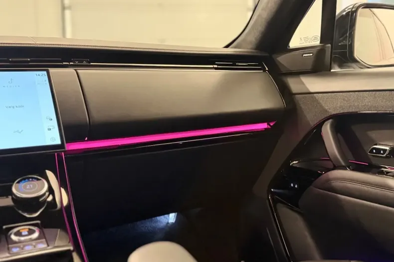 Land Rover Range Rover Sport din 2023 cu 39.000 km - oferta LAN163399 - foto 13