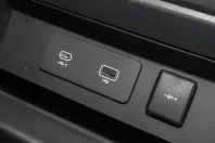 Land Rover Defender din 2023 cu 21.911 km - oferta LAN163400 - foto 18