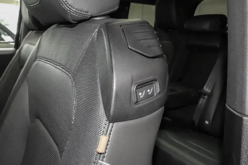 Land Rover Defender din 2023 cu 21.911 km - oferta LAN163400 - foto 19