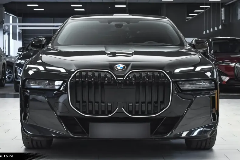 BMW 740 din 2024 cu 24.575 km - oferta BMW163402 - foto 1