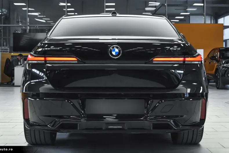 BMW 740 din 2024 cu 24.575 km - oferta BMW163402 - foto 2