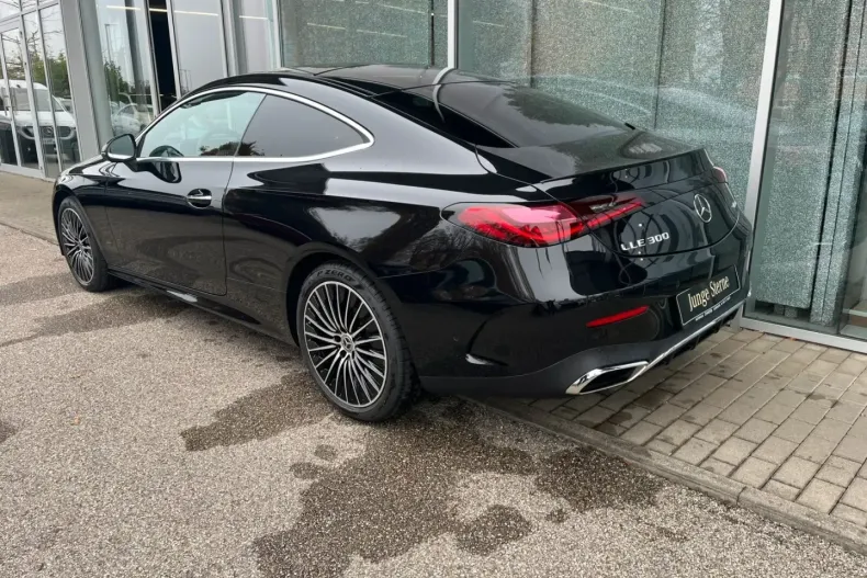 Mercedes-Benz CLE 300 din 2023 cu 3.349 km - oferta MER163404 - foto 5