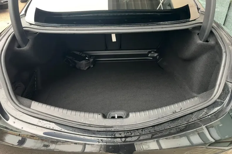 Mercedes-Benz CLE 300 din 2023 cu 3.349 km - oferta MER163404 - foto 7