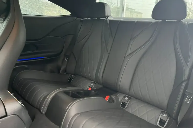 Mercedes-Benz CLE 300 din 2023 cu 3.349 km - oferta MER163404 - foto 11