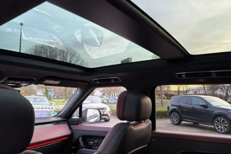 Land Rover Range Rover Sport din 2024 cu 12.682 km - oferta LAN163405 - foto 19