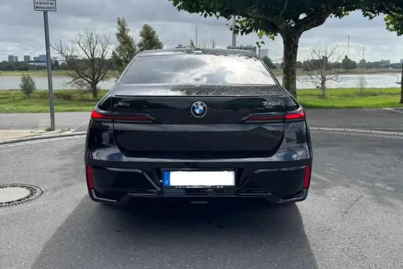 BMW 740 din 2024 cu 28.990 km - oferta BMW163408 - foto 7