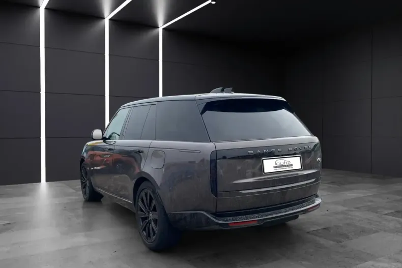 Land Rover Range Rover din 2023 cu 55.000 km - oferta LAN163409 - foto 4