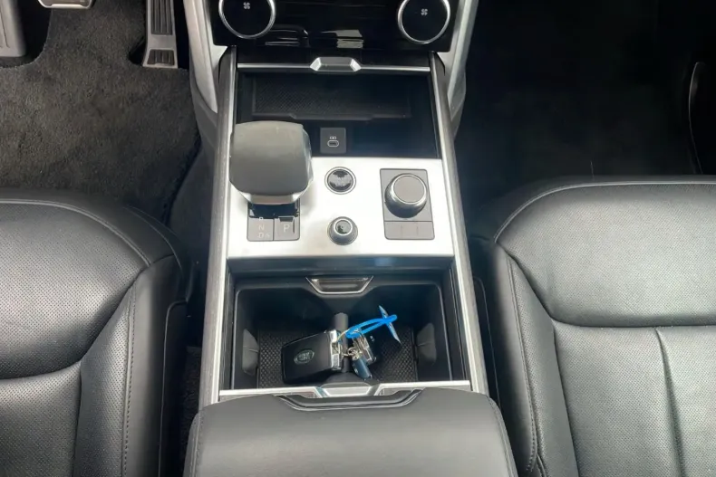 Land Rover Range Rover din 2023 cu 55.000 km - oferta LAN163409 - foto 14