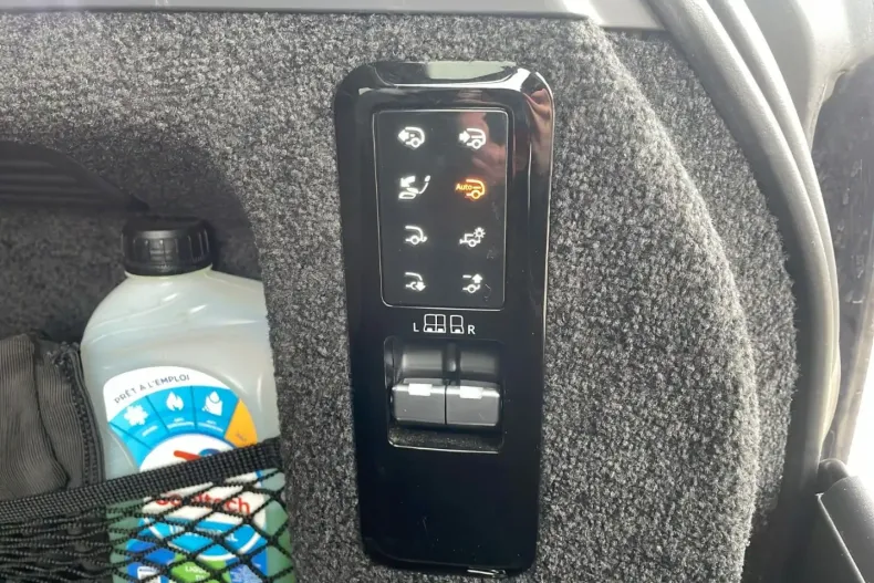 Land Rover Range Rover din 2023 cu 55.000 km - oferta LAN163409 - foto 21