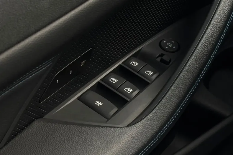 BMW 420 din 2022 cu 33.980 km - oferta BMW163423 - foto 19