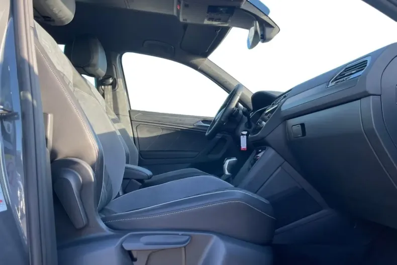Volkswagen Tiguan din 2023 cu 16.422 km - oferta VOL163424 - foto 15