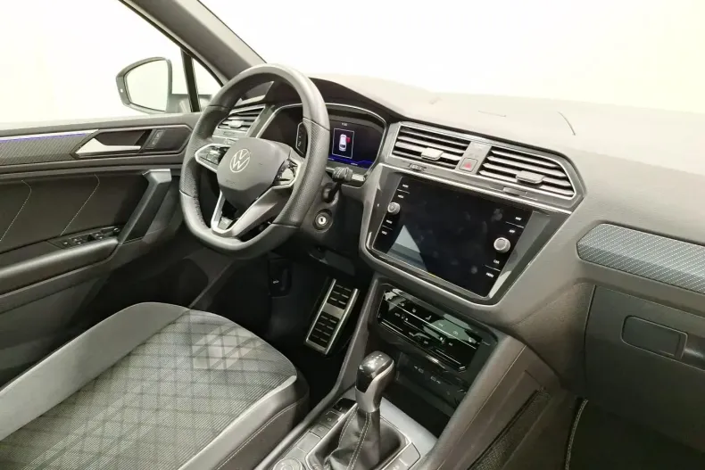 Volkswagen Tiguan din 2022 cu 46.100 km - oferta VOL163426 - foto 11