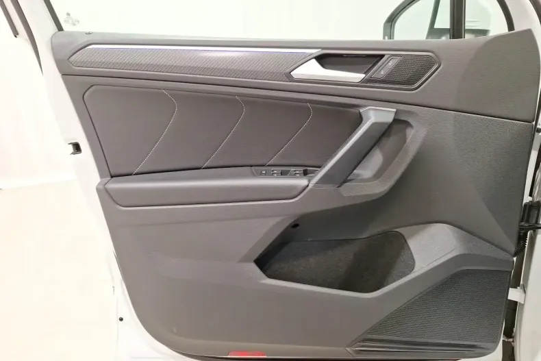 Volkswagen Tiguan din 2022 cu 46.100 km - oferta VOL163426 - foto 20