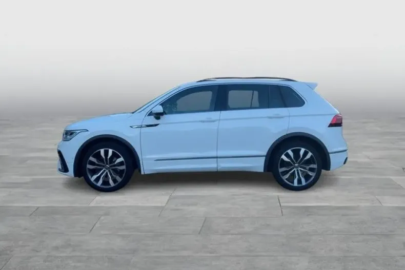 Volkswagen Tiguan din 2023 cu 71.800 km - oferta VOL163428 - foto 2