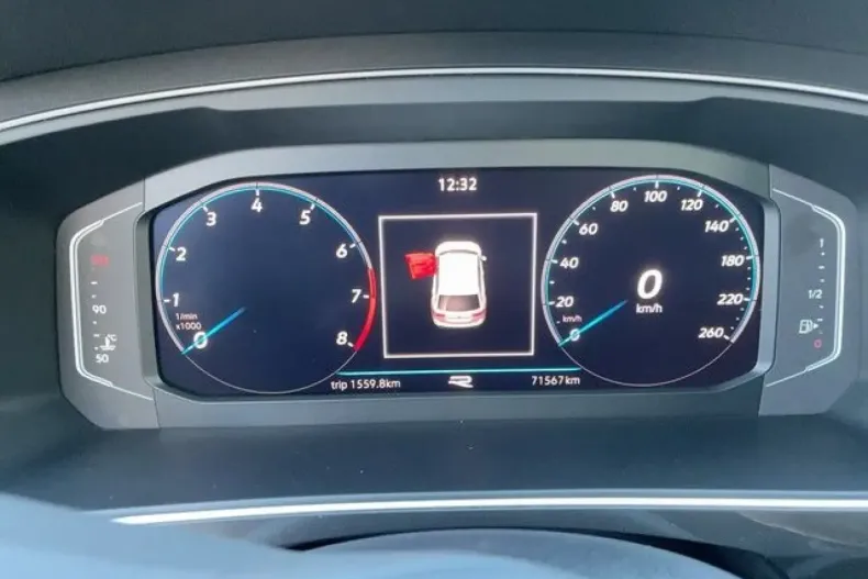 Volkswagen Tiguan din 2023 cu 71.800 km - oferta VOL163428 - foto 9