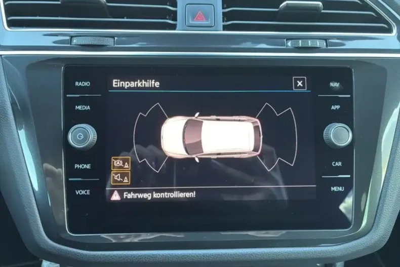 Volkswagen Tiguan din 2023 cu 71.800 km - oferta VOL163428 - foto 13