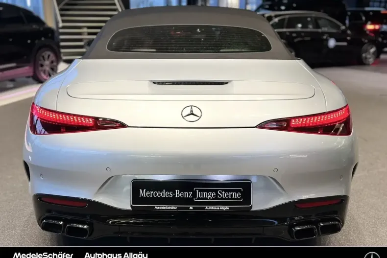 Mercedes-Benz SL 55 AMG din 2023 cu 3.045 km - oferta MER163430 - foto 9