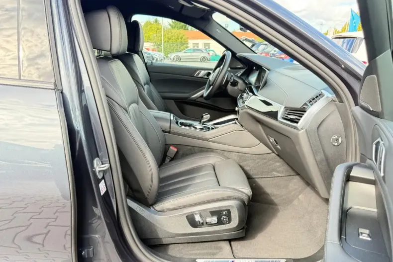 BMW X6 M50 din 2022 cu 49.858 km - oferta BMW163432 - foto 12