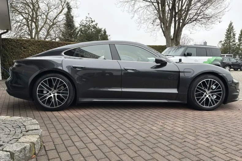 Porsche Taycan din 2022 cu 14.205 km - oferta POR163452 - foto 5