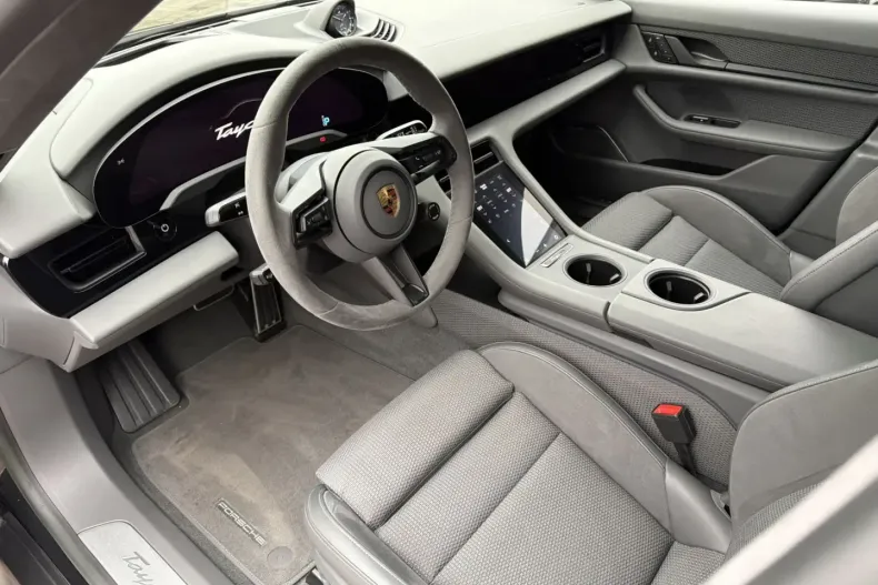 Porsche Taycan din 2022 cu 14.205 km - oferta POR163452 - foto 7