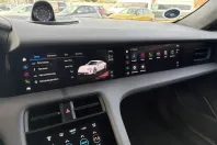 Porsche Taycan din 2022 cu 14.205 km - oferta POR163452 - foto 10