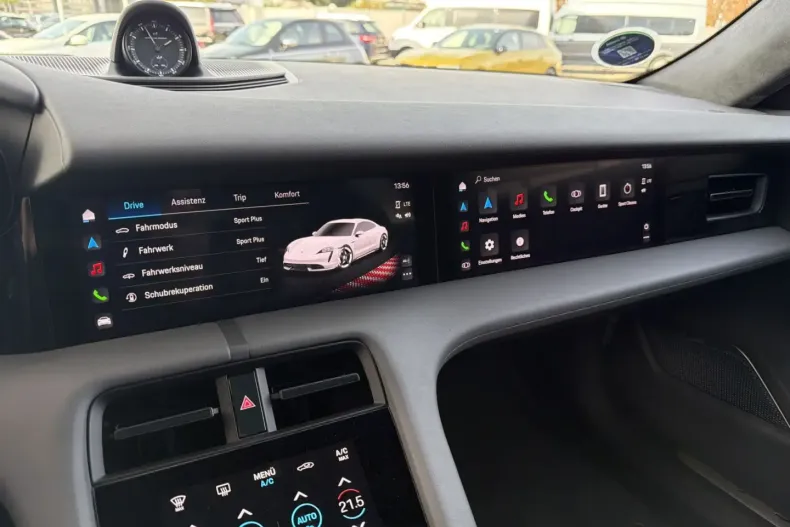 Porsche Taycan din 2022 cu 14.205 km - oferta POR163452 - foto 10