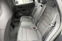 Porsche Taycan din 2022 cu 14.205 km - oferta POR163452 - foto 12